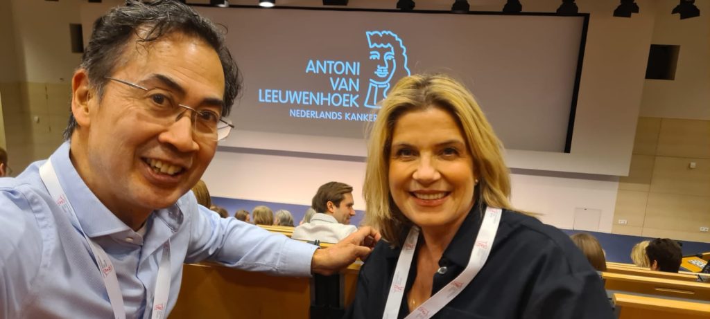 Plastisch chirurgen Braam en Nio naar wetenschappelijk symposium over de veiligheid van siliconen borst implantaten